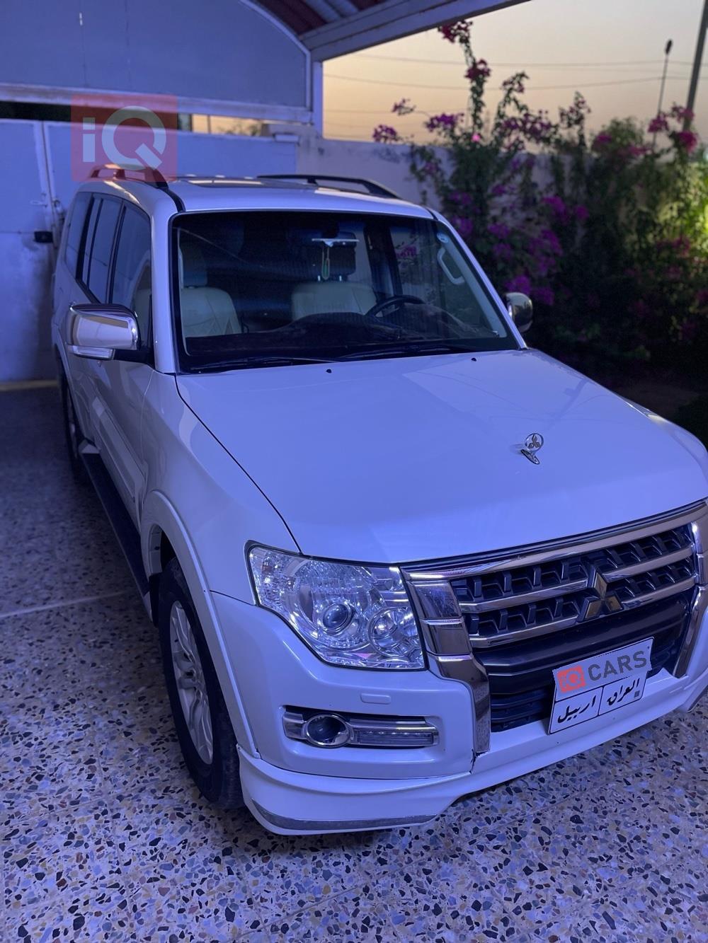 ميتسوبيشي باجيرو